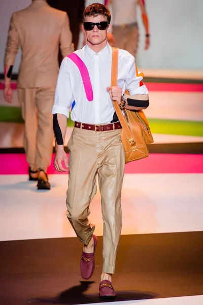 Look 34